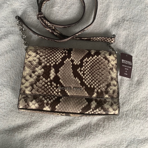 Michael kors crossbody bag - Picture 2 of 8
